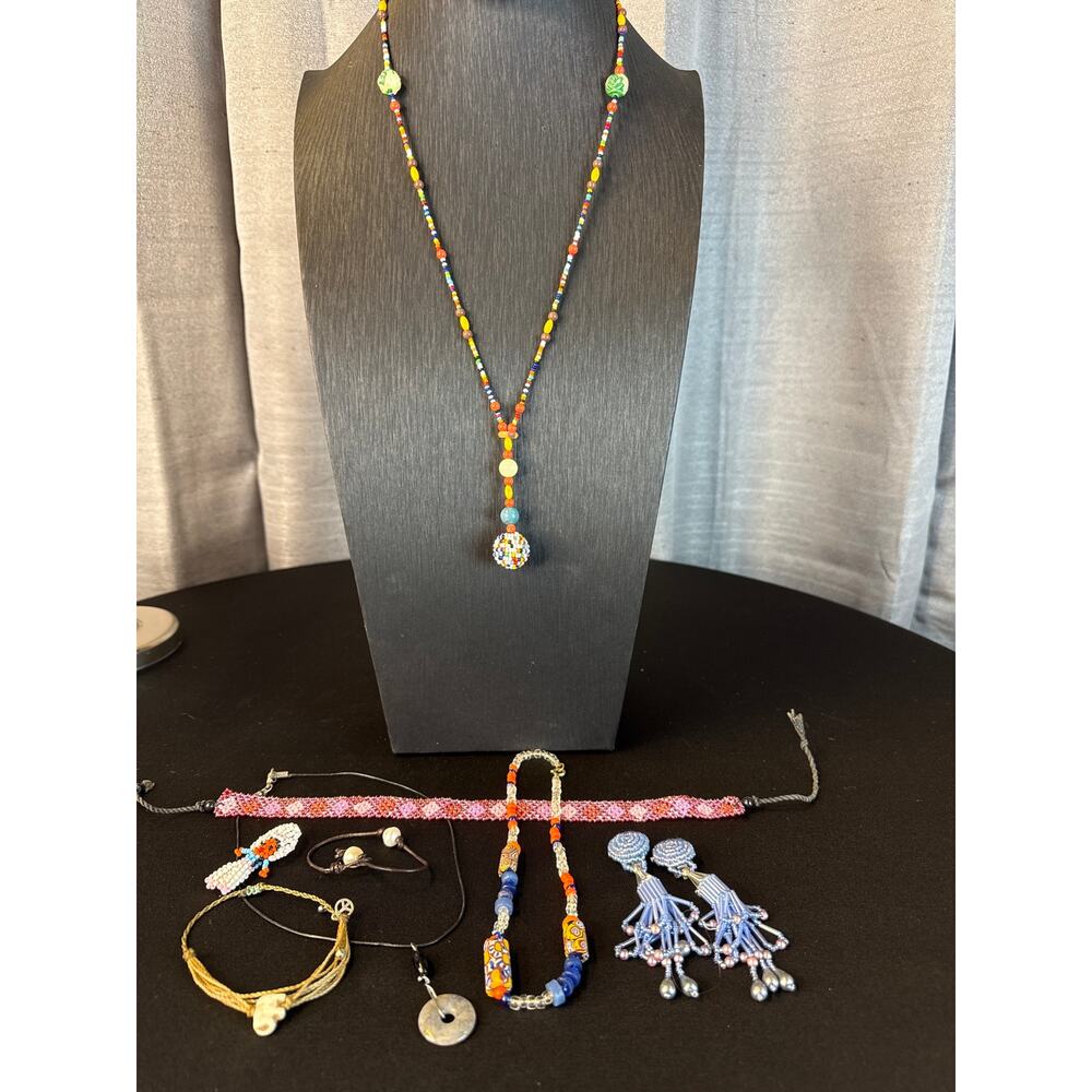 Vintage Lot-8 pc Beaded Jewelry